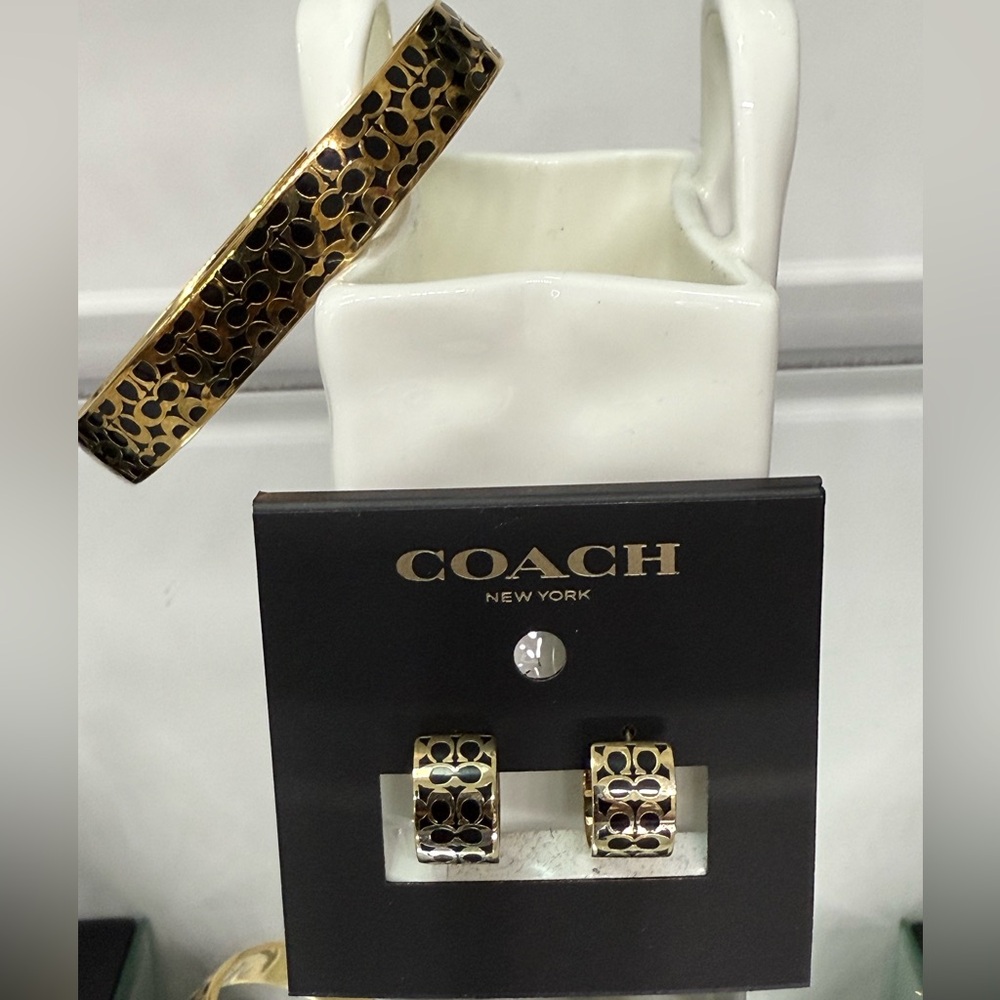 Coach Women's Black and Gold Bracelet and Earrings Set